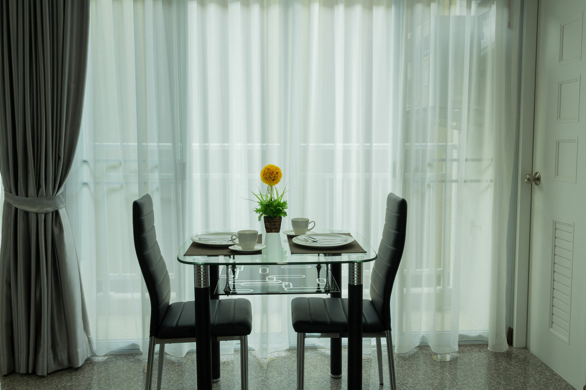 Modernbright Laemchabang Aparthotel Bang Lamung Exterior photo